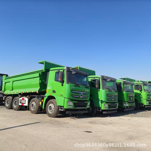 二手米平板貨車